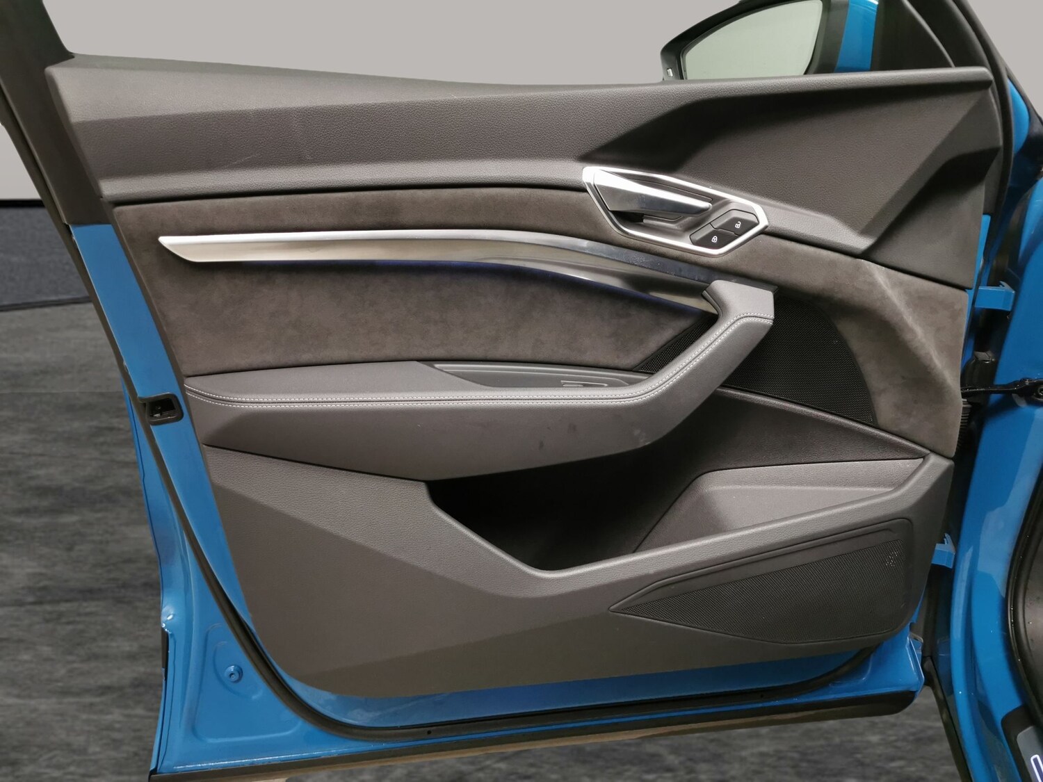 Used Audi e-tron 2021 for sale - 77760363: Photo 27