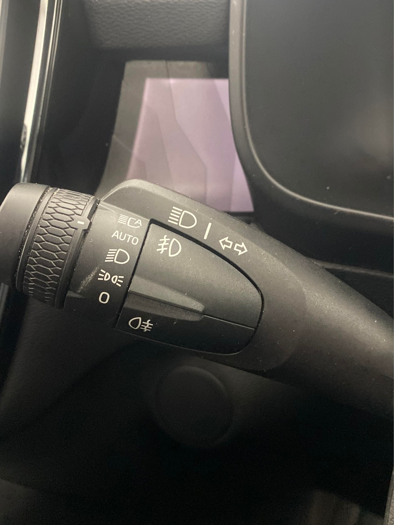 Used Volvo XC40 2022 for sale - 76788743: Photo 22