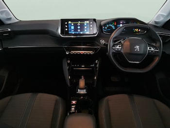 Used Peugeot 208 2021 for sale - 76300628: Photo