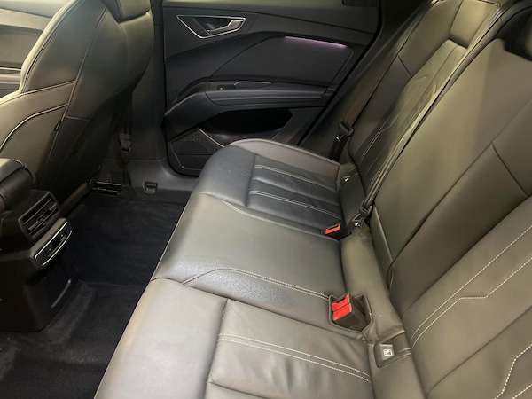 Used Audi Q4 e-tron 2022 for sale - 76240937: Photo 41