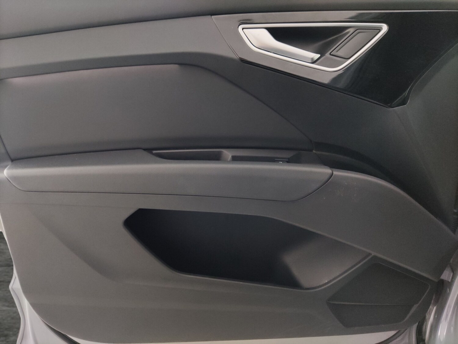 Used Audi Q4 e-tron 2023 for sale - 78123752: Photo 31