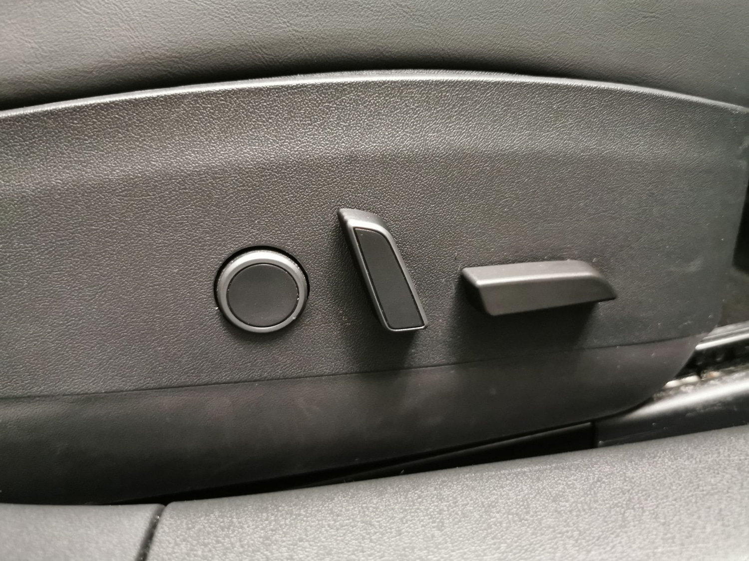 Used Tesla Model 3 for sale - 77482593: Photo 18