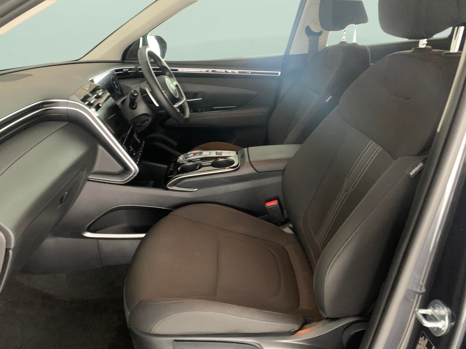 Used Hyundai TUCSON 2023 for sale - 76854800: Photo 4