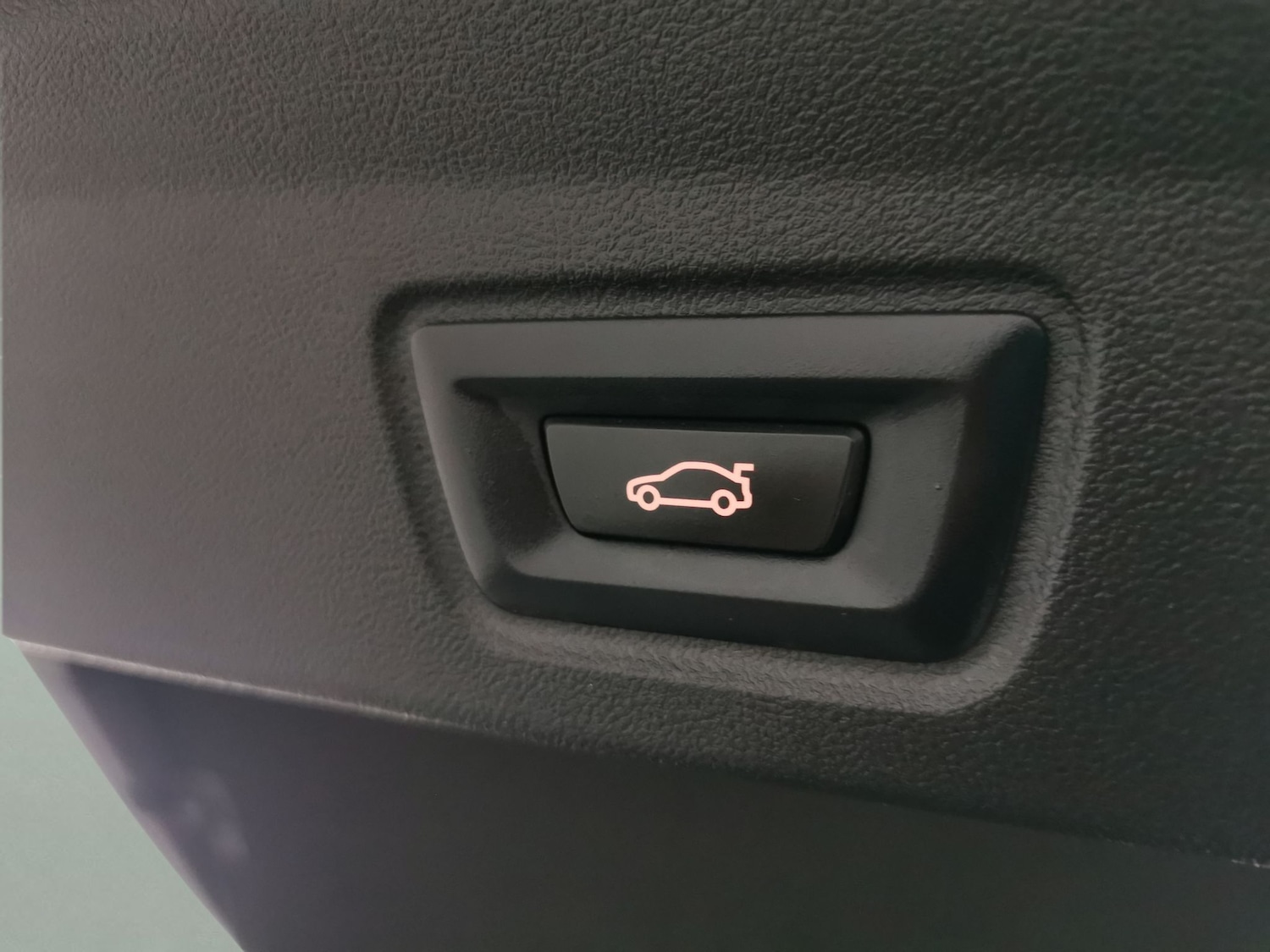 Used BMW i4 2023 for sale - 77337307: Photo 15