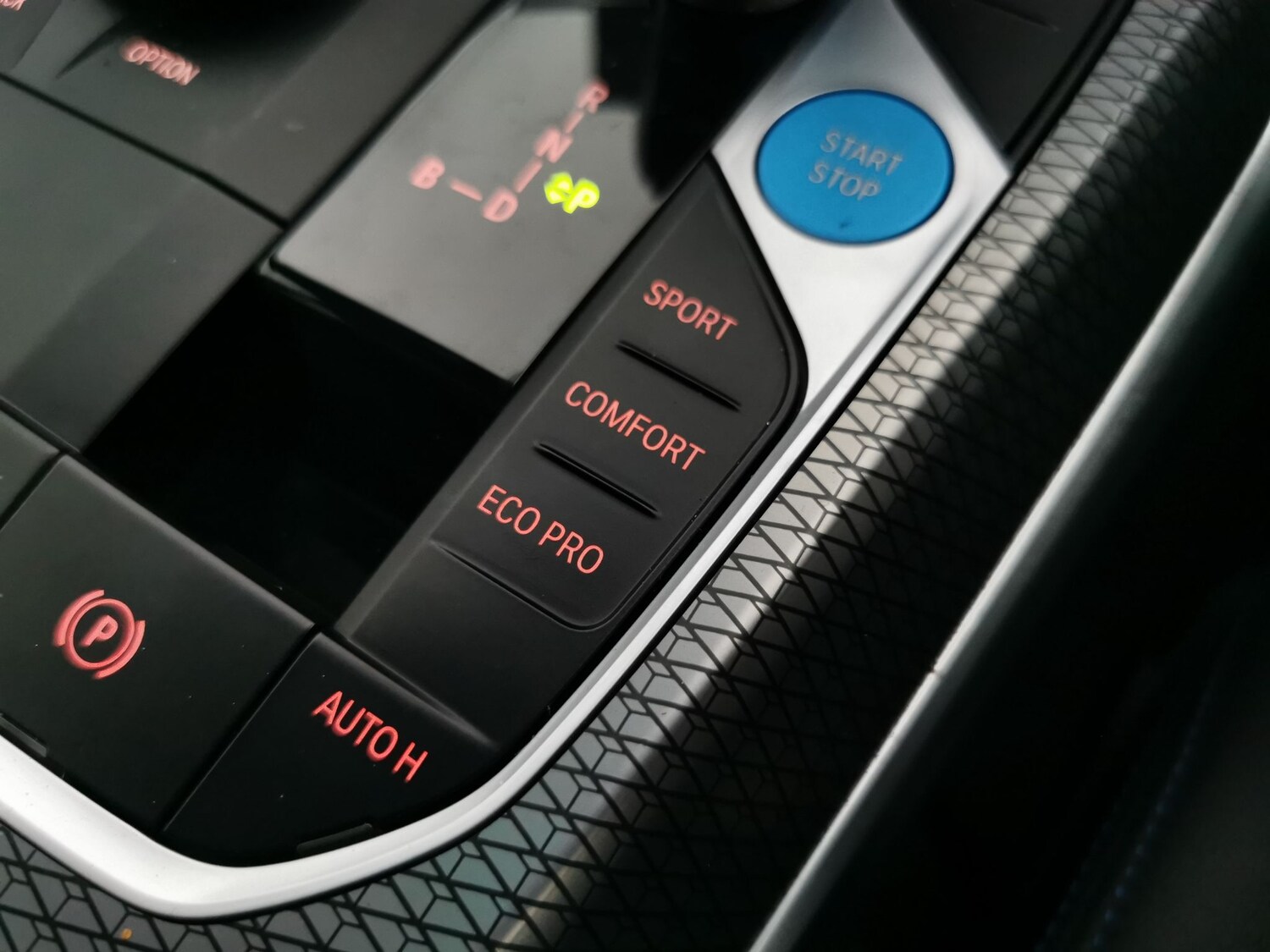 Used BMW i4 2023 for sale - 77337307: Photo 18