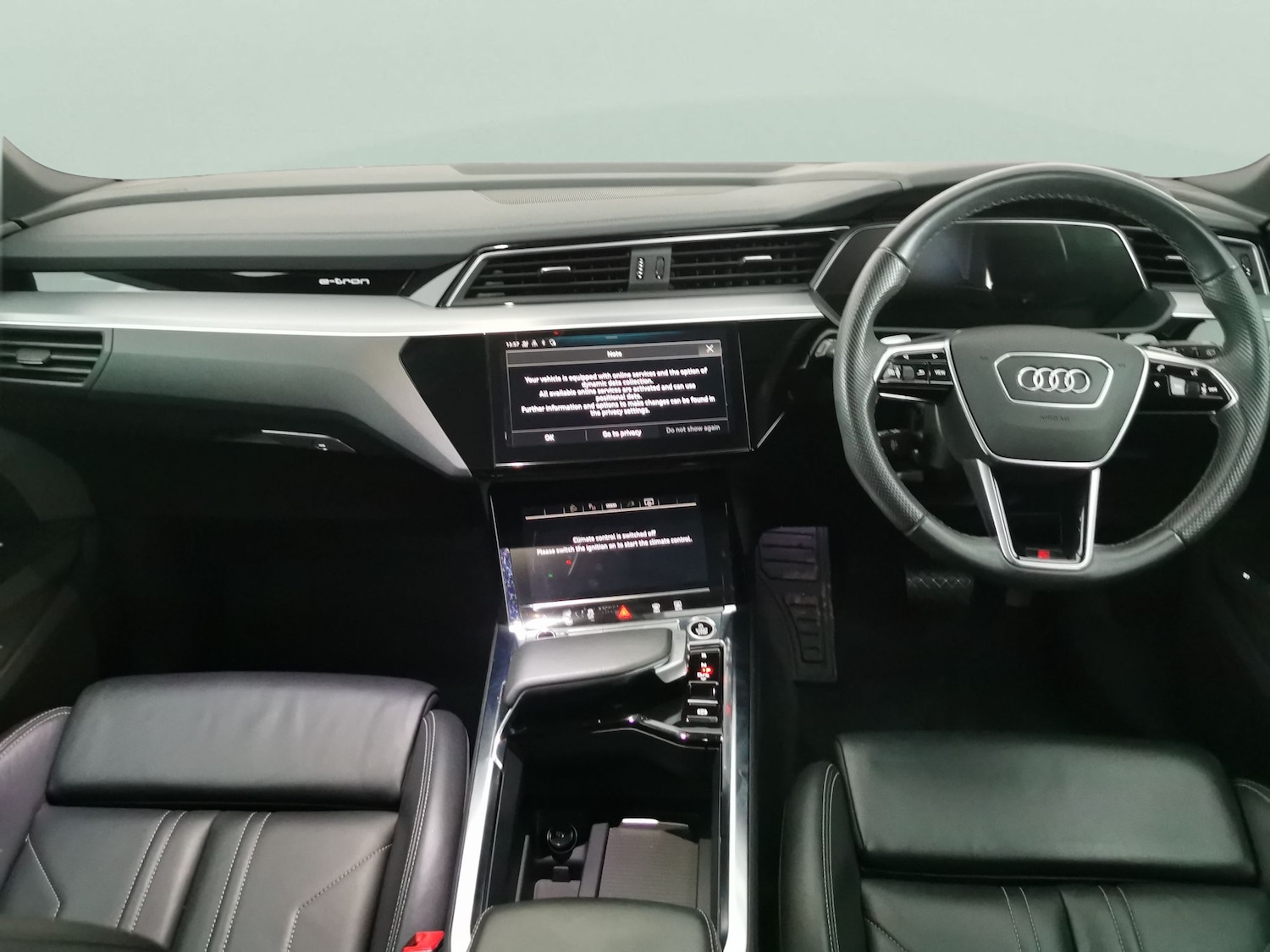 Used Audi e-tron 2022 for sale - 77010781: Photo 7