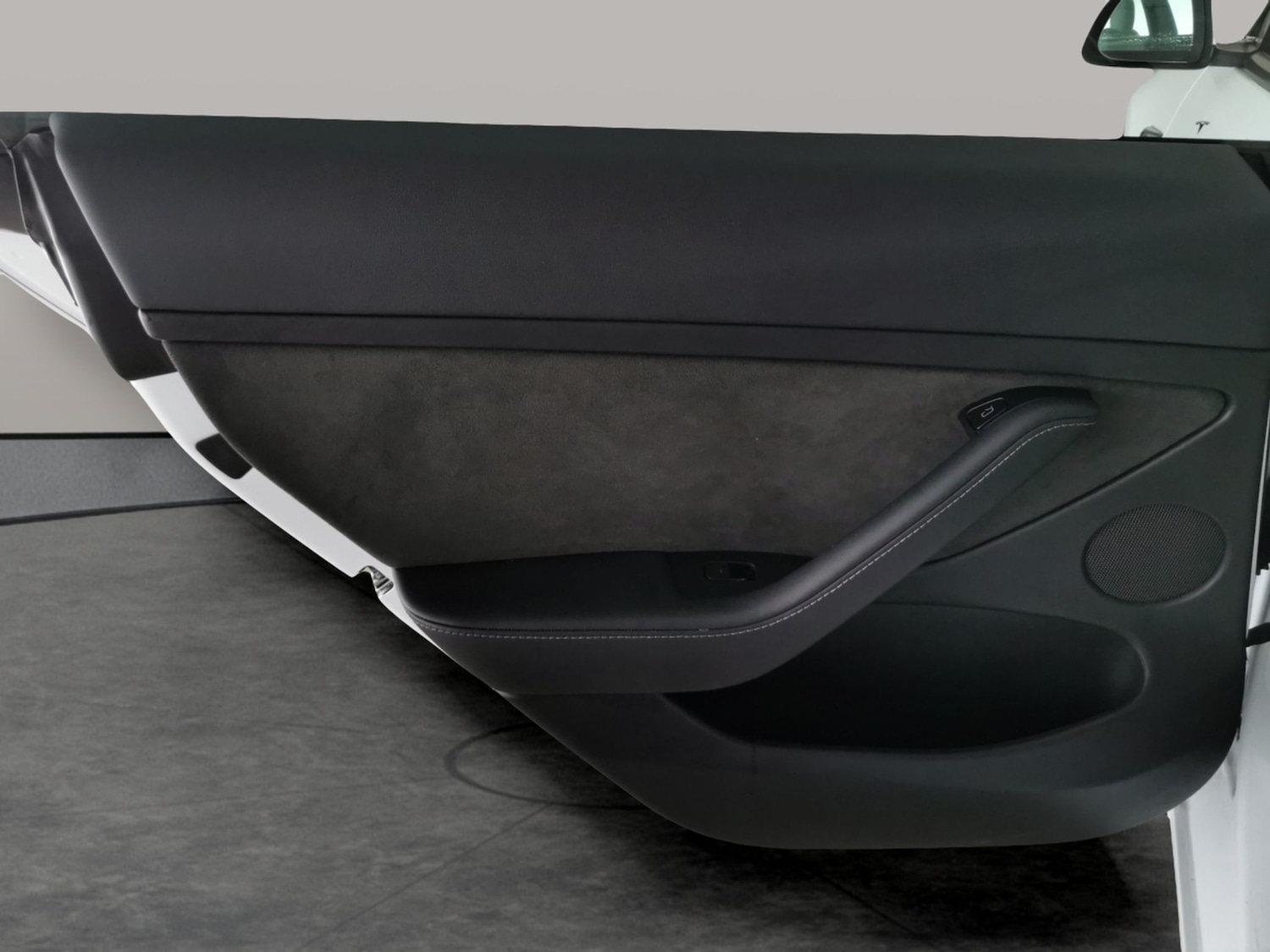 Used Tesla Model 3 2021 for sale - 76892750: Photo 32