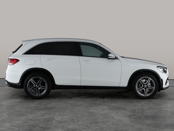 Used Mercedes-Benz GLC 2020 for sale - 76303097: Photo 11