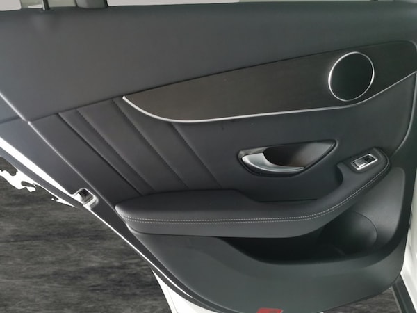 Used Mercedes-Benz GLC 2020 for sale - 76303097: Photo 33