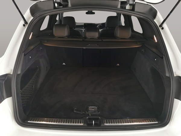 Used Mercedes-Benz GLC 2020 for sale - 76303097: Photo 39