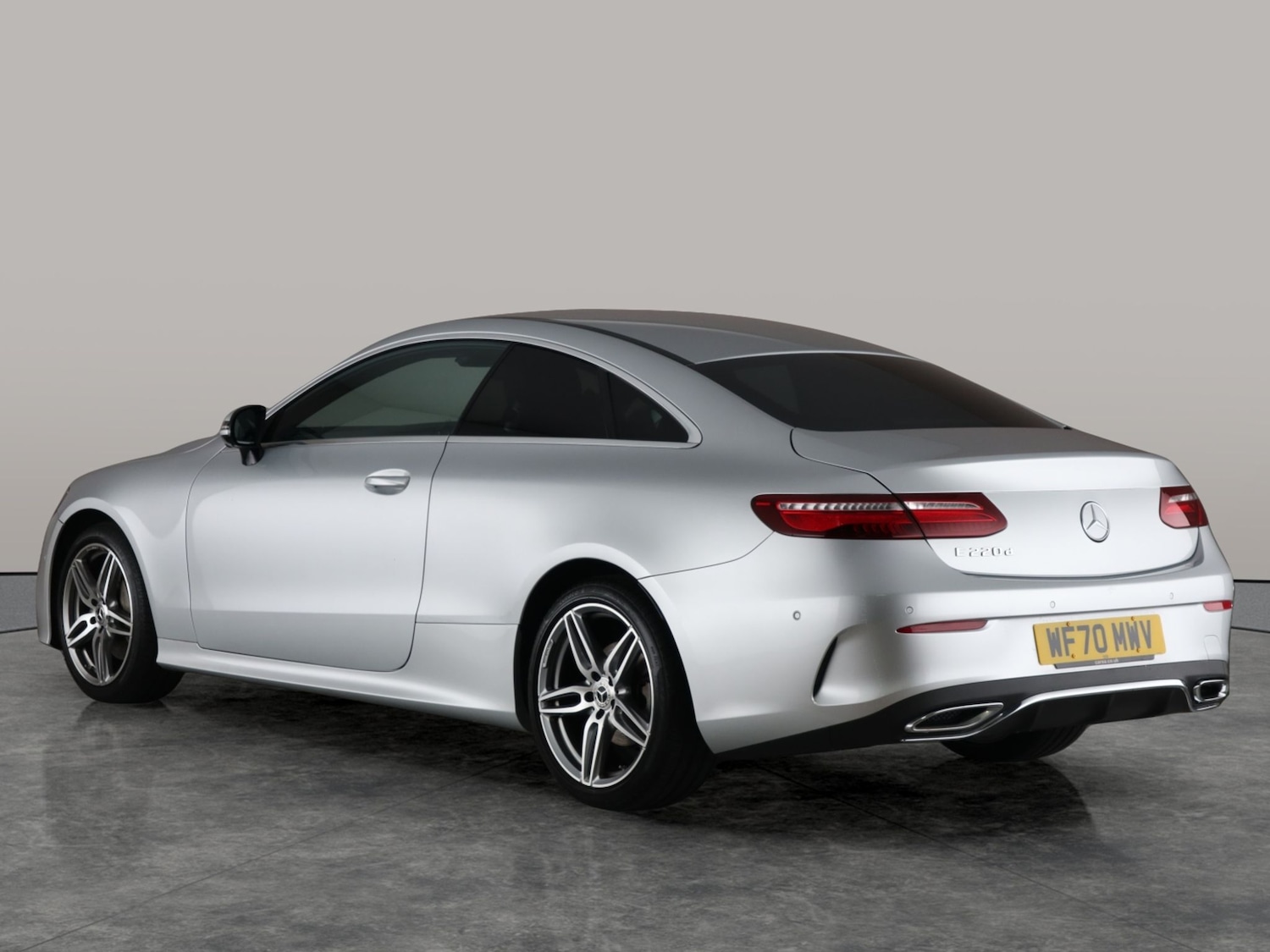 Used Mercedes-Benz E Class 2020 for sale - 76969560: Photo 12