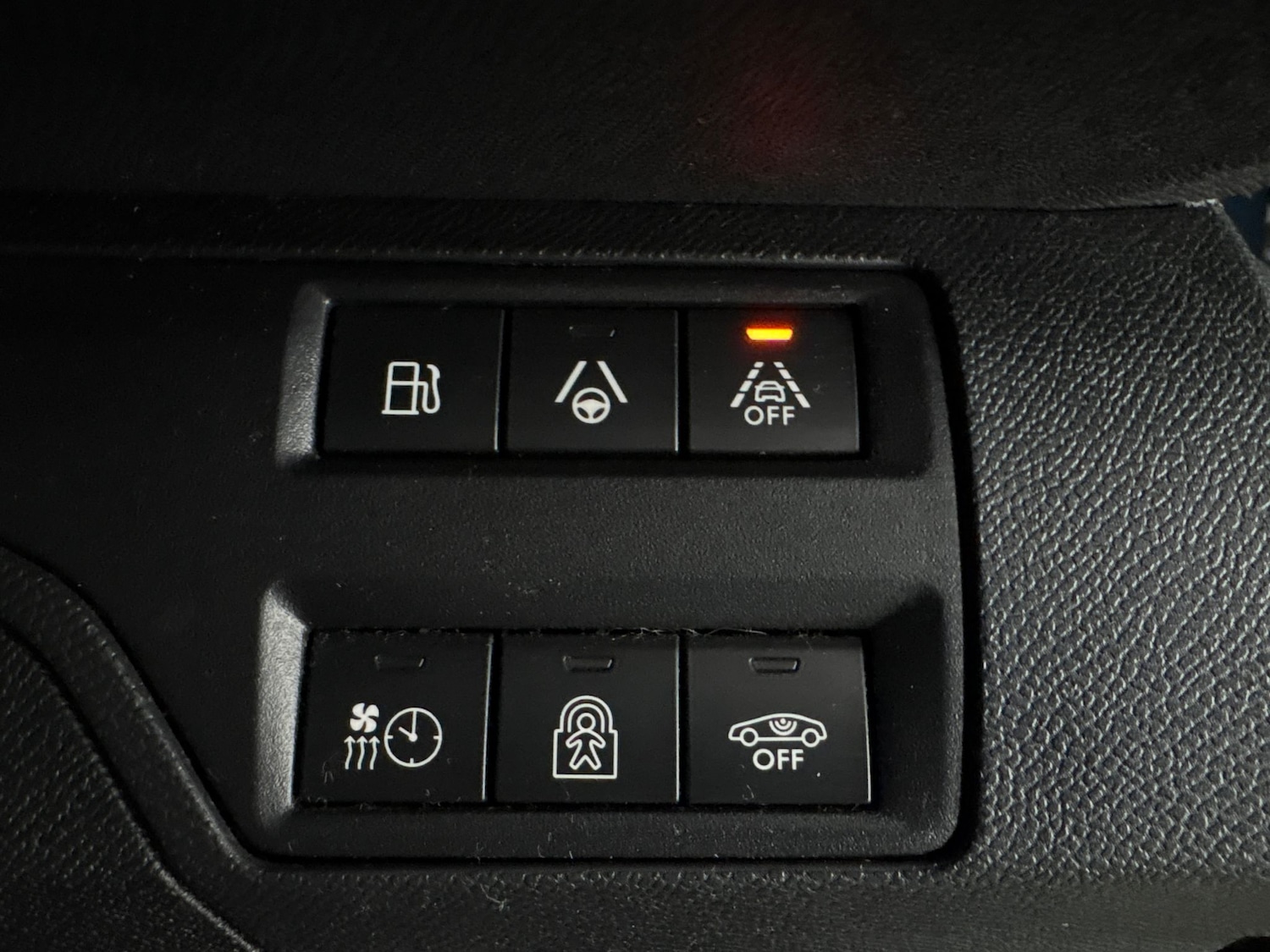 Used Peugeot 3008 2021 for sale - 77063617: Photo 23