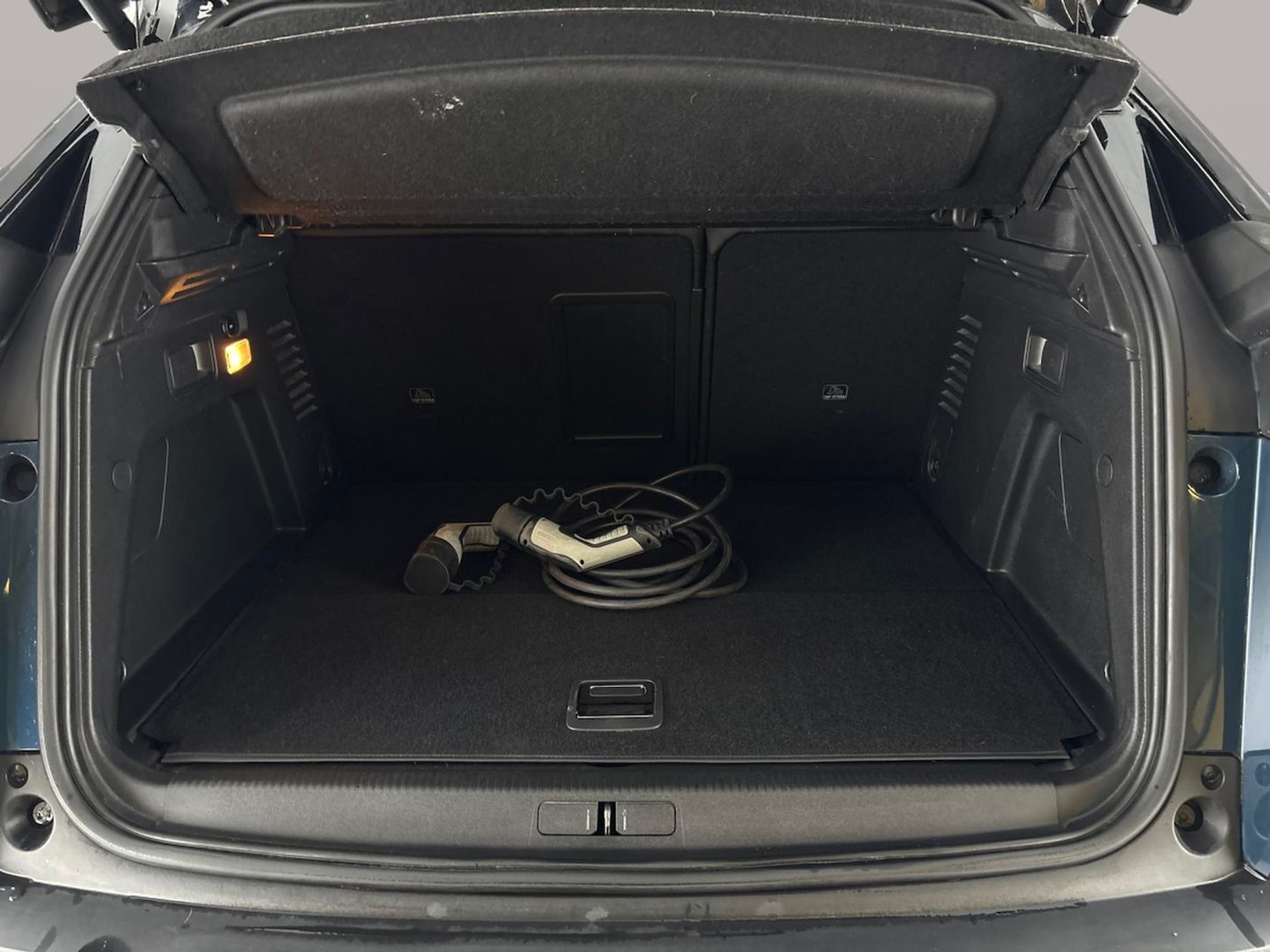 Used Peugeot 3008 2021 for sale - 77063617: Photo 39