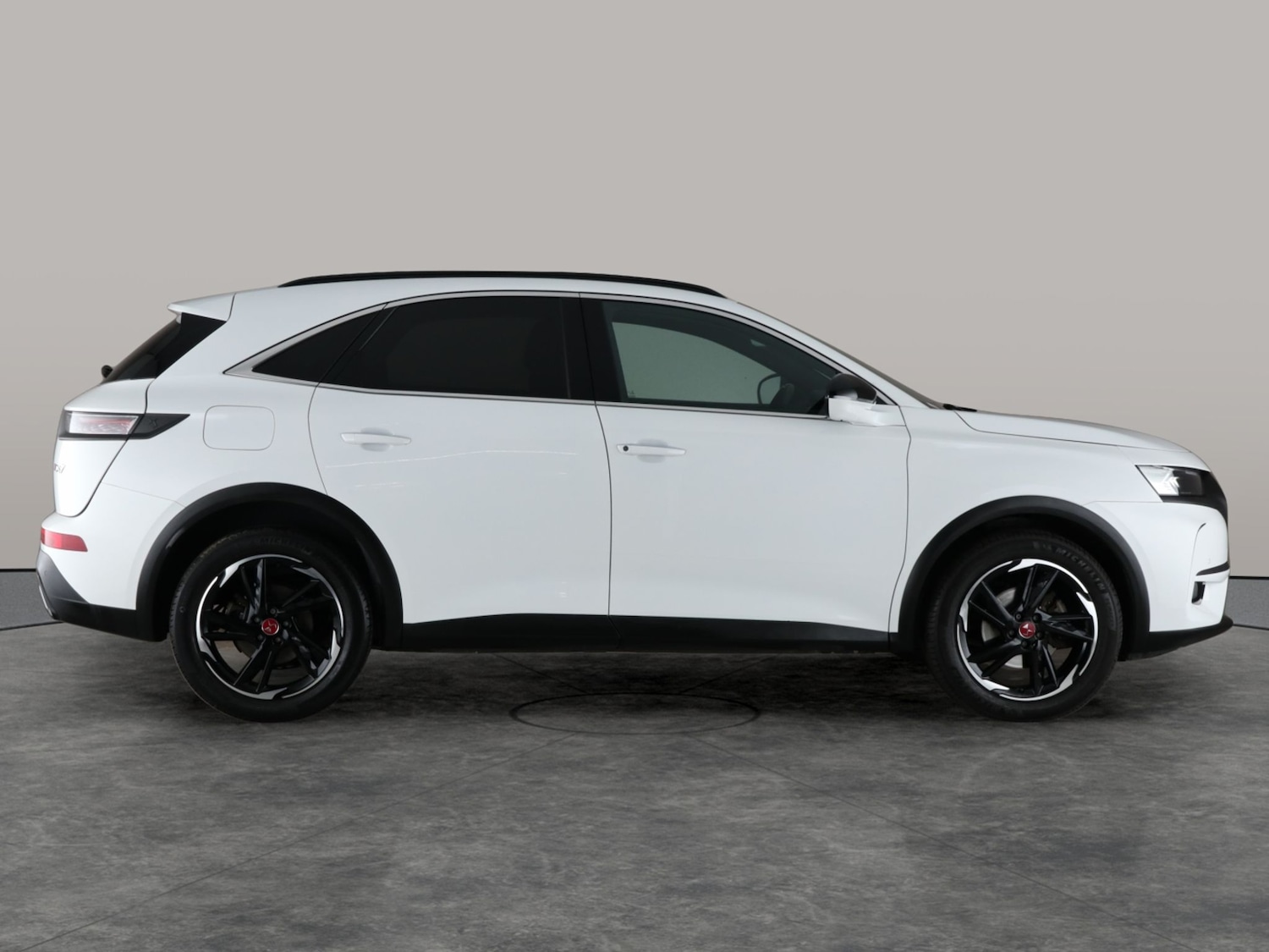 Used DS Automobiles DS 7 Crossback 2022 for sale - 76616044: Photo 10