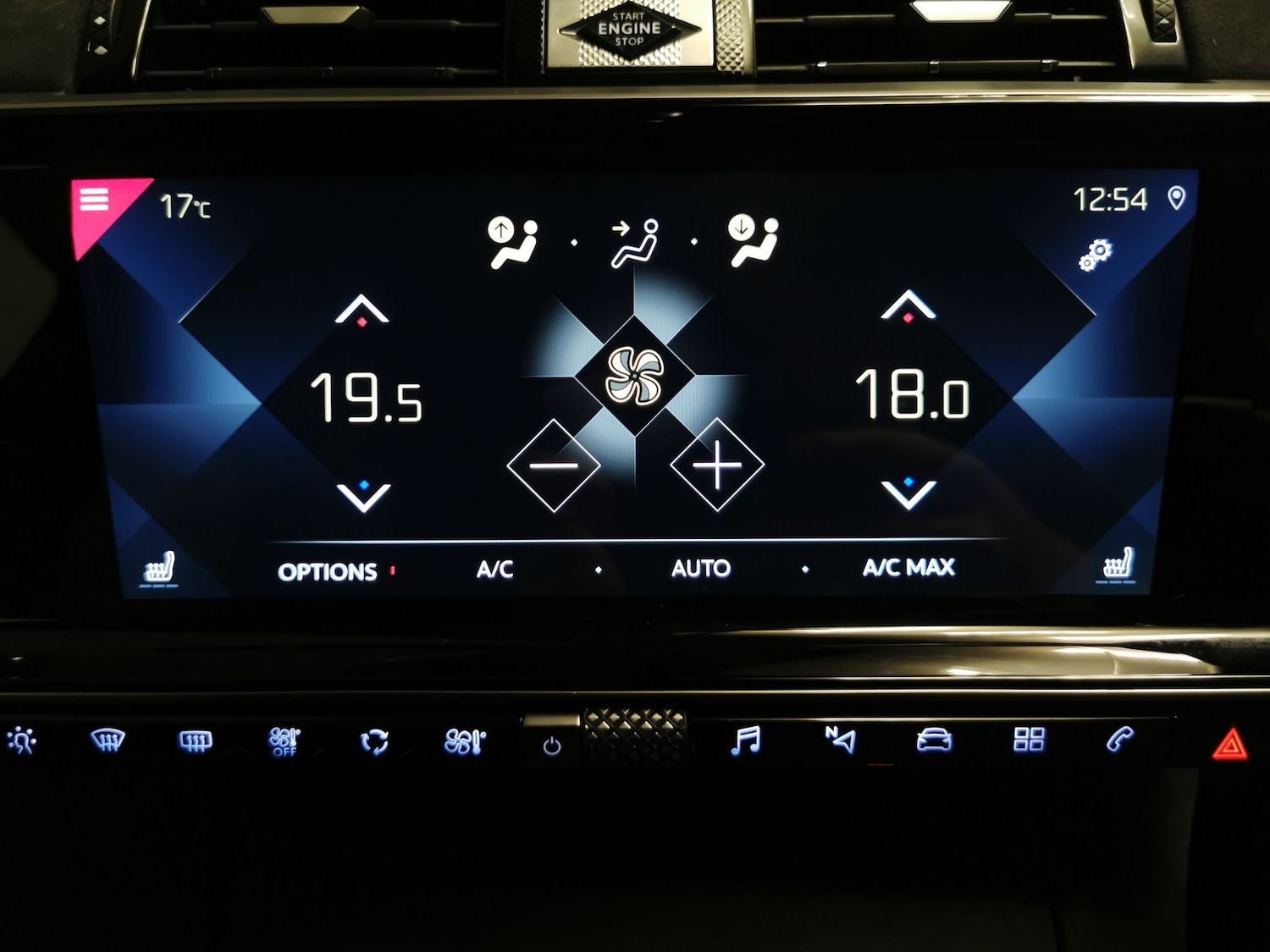 Used DS Automobiles DS 7 Crossback 2022 for sale - 76616044: Photo 17