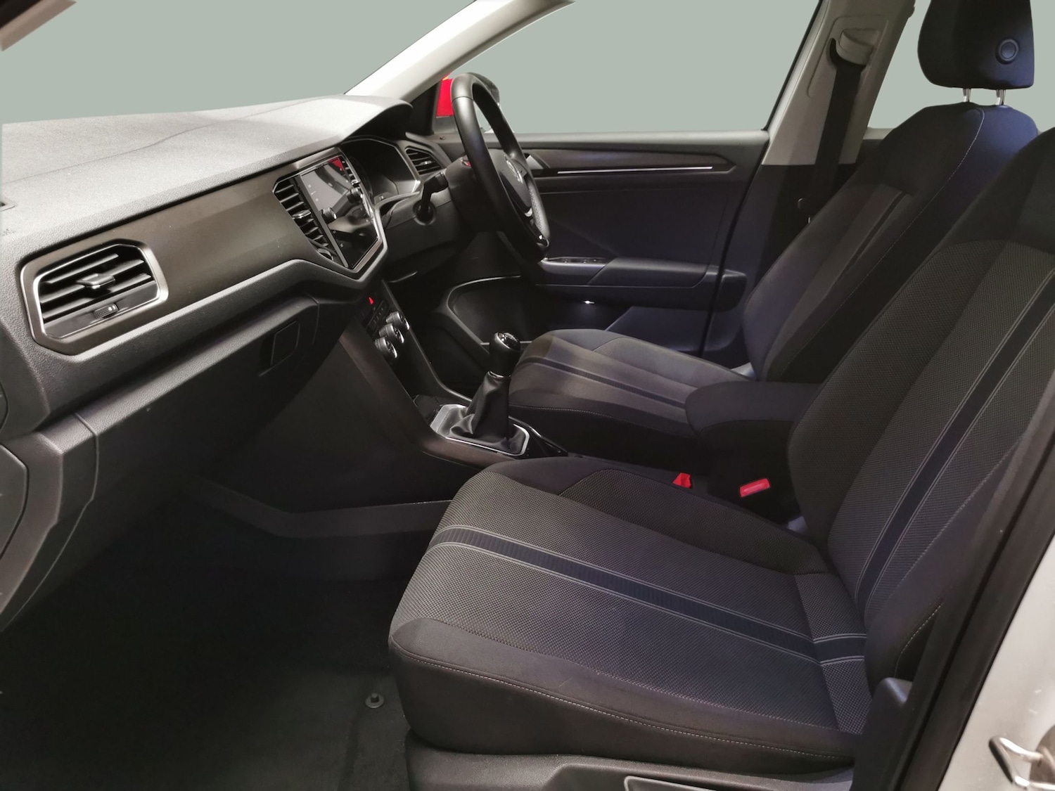 Used Volkswagen T-Roc 2019 for sale - 76580536: Photo 4