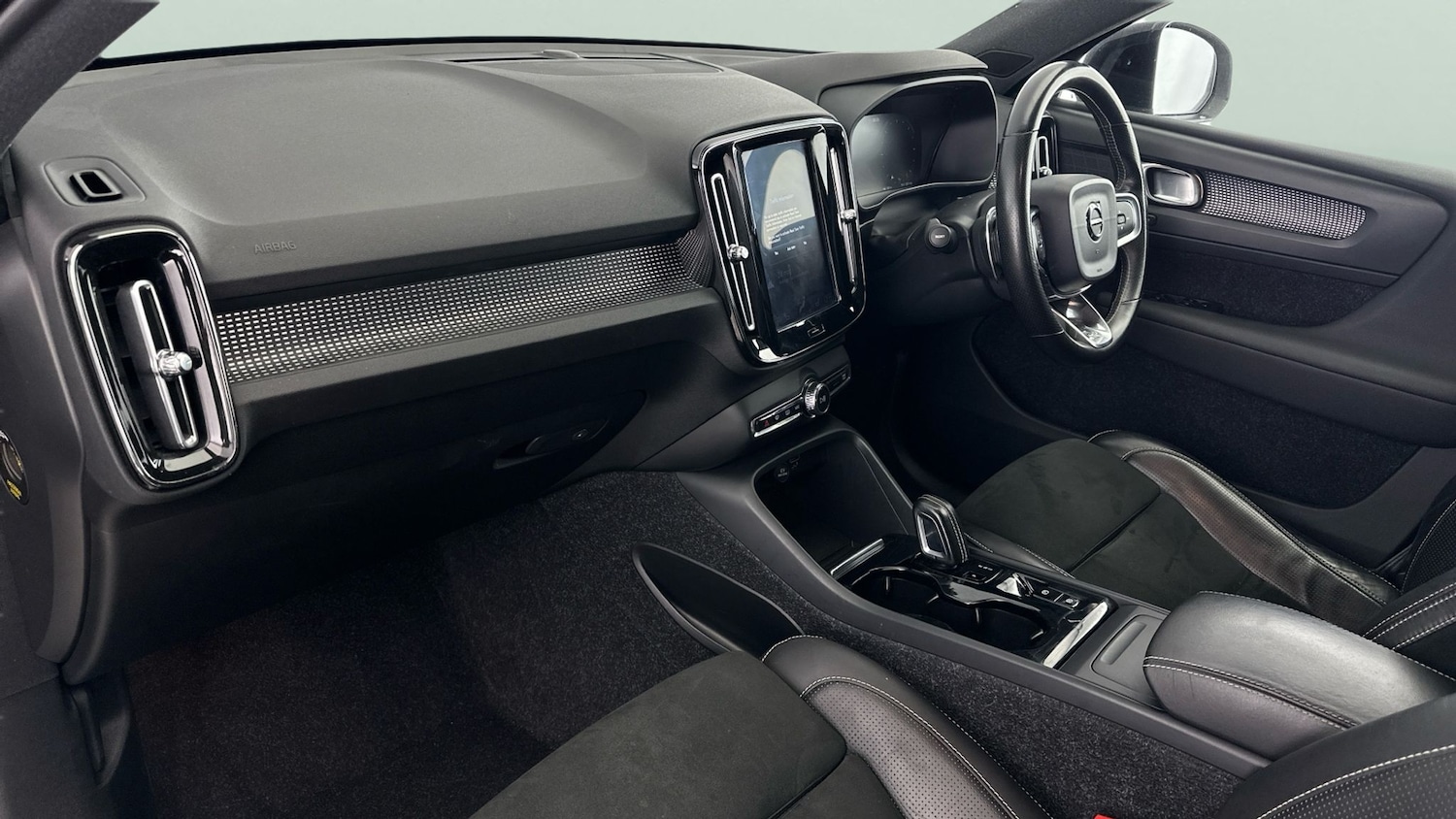 Used Volvo XC40 2019 for sale - 77815066: Photo 13