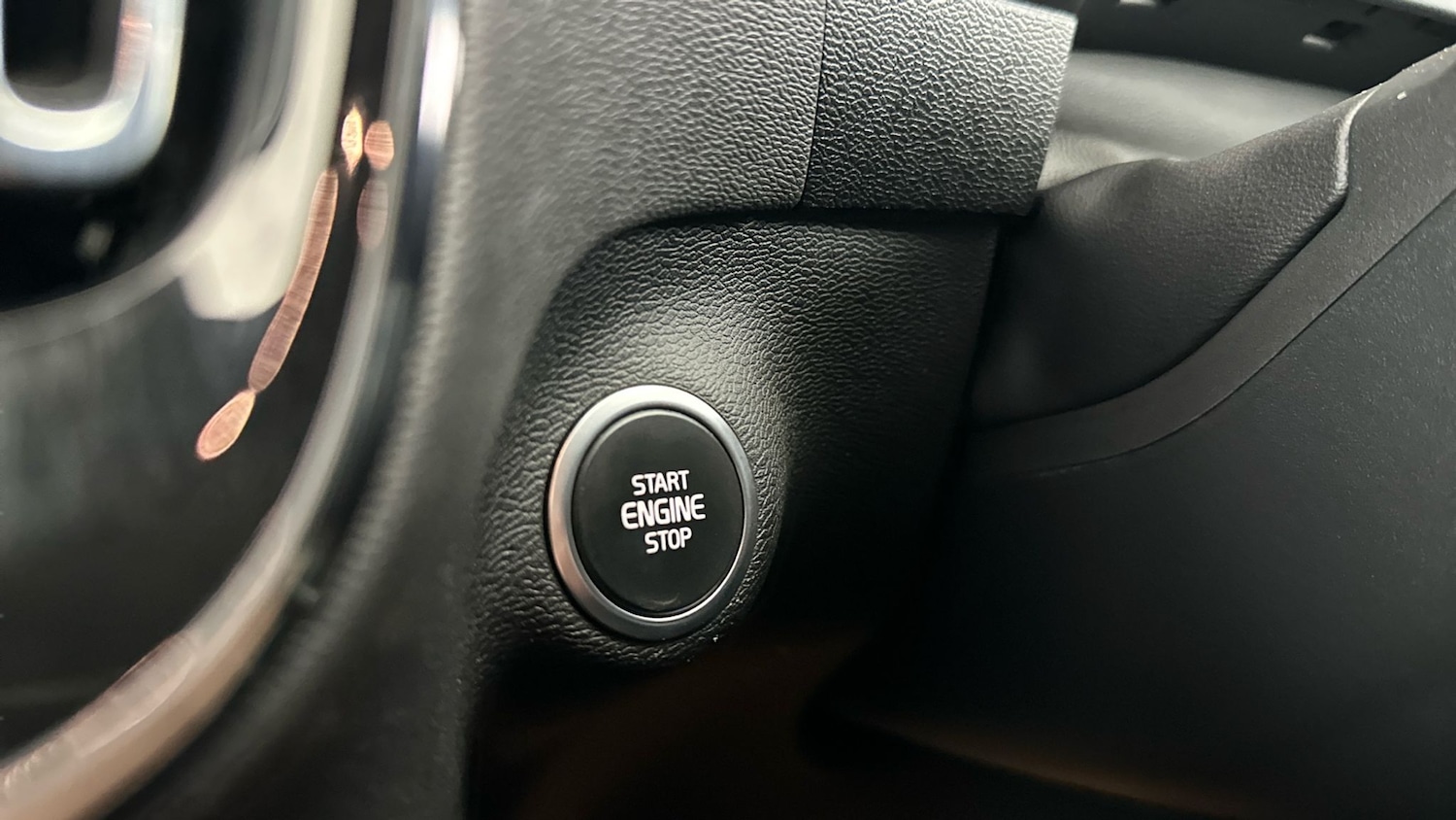 Used Volvo XC40 2019 for sale - 77815066: Photo 29