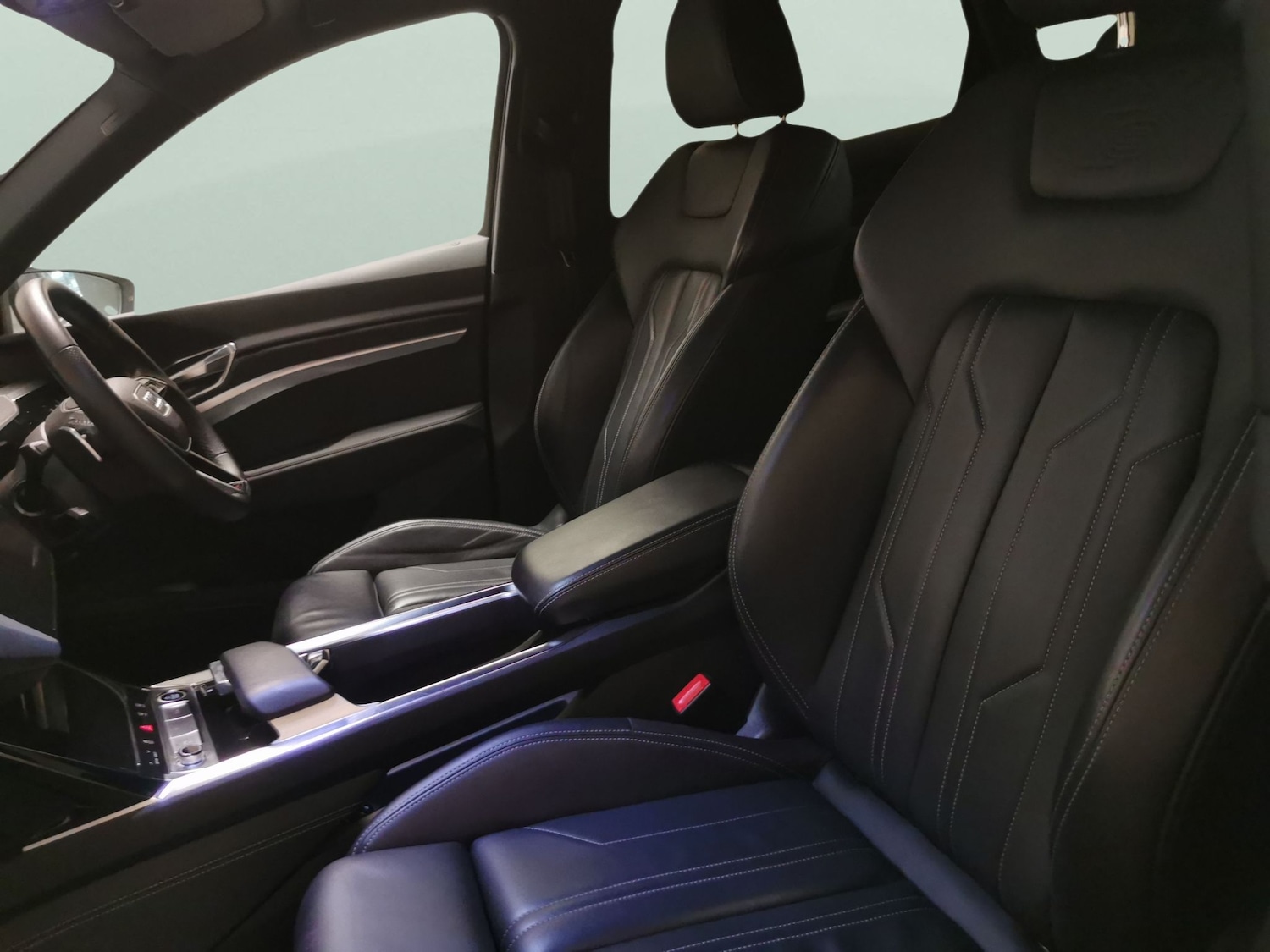 Used Audi e-tron 2022 for sale - 76141234: Photo 6