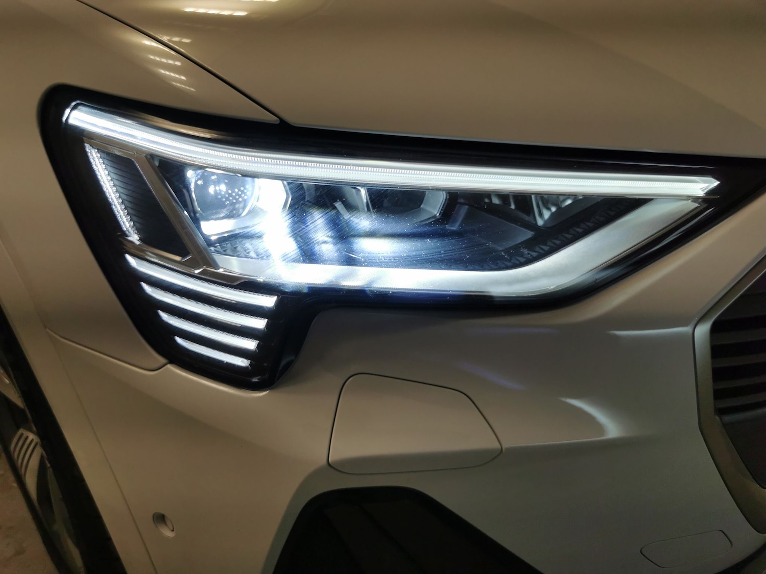 Used Audi e-tron 2022 for sale - 76141234: Photo 8