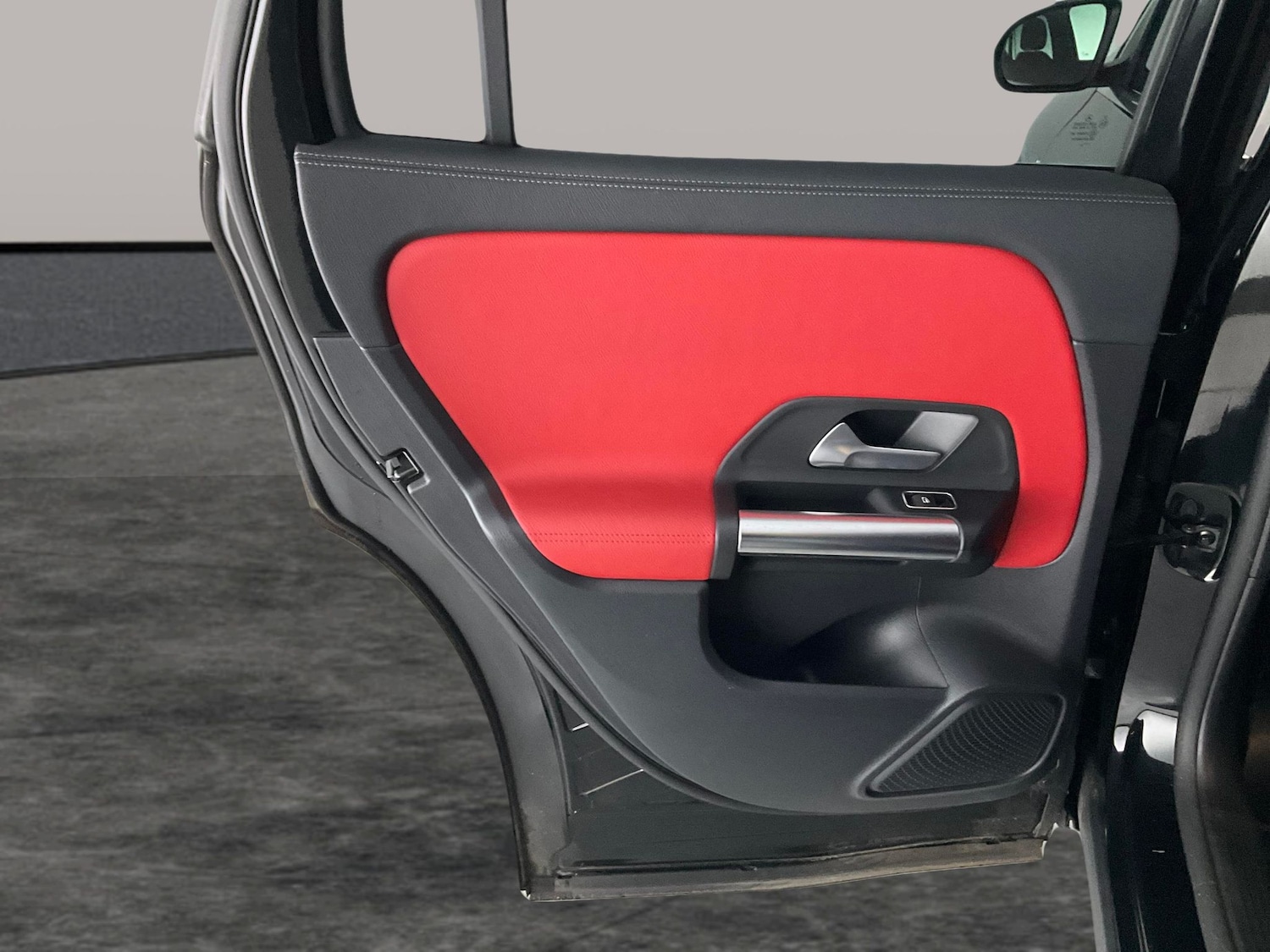 Used Mercedes-Benz GLA 2021 for sale - 76612443: Photo 33