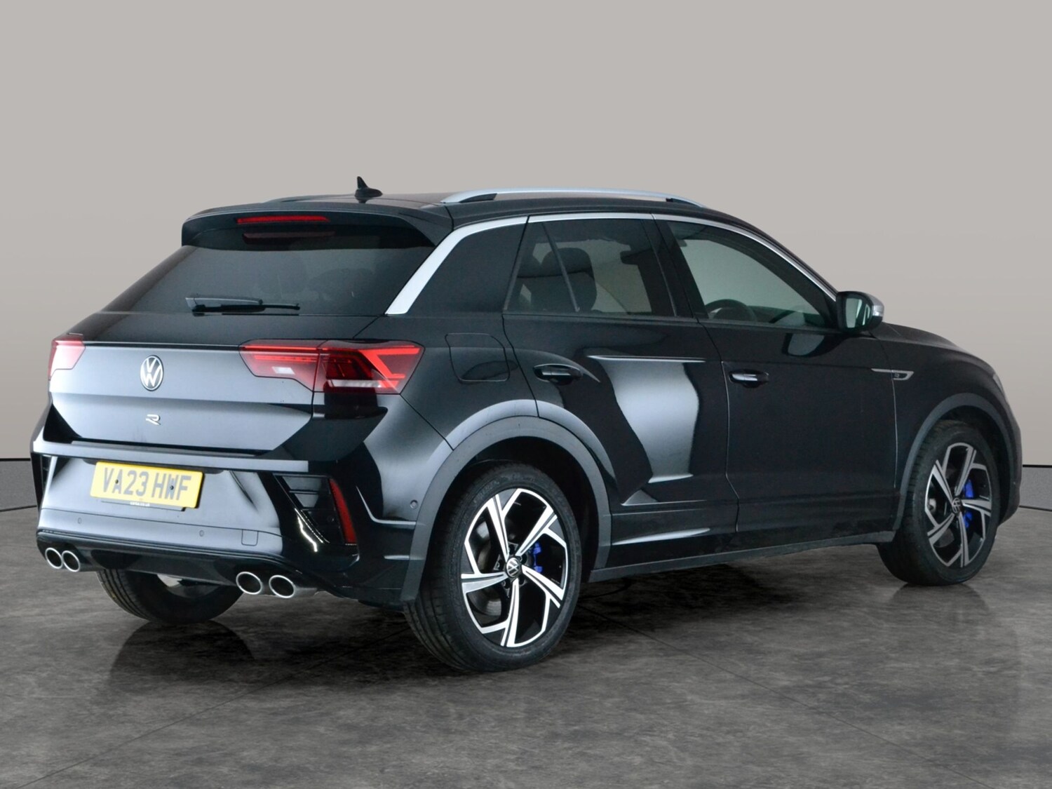 Used Volkswagen T-Roc 2023 for sale - 77648509: Photo 9