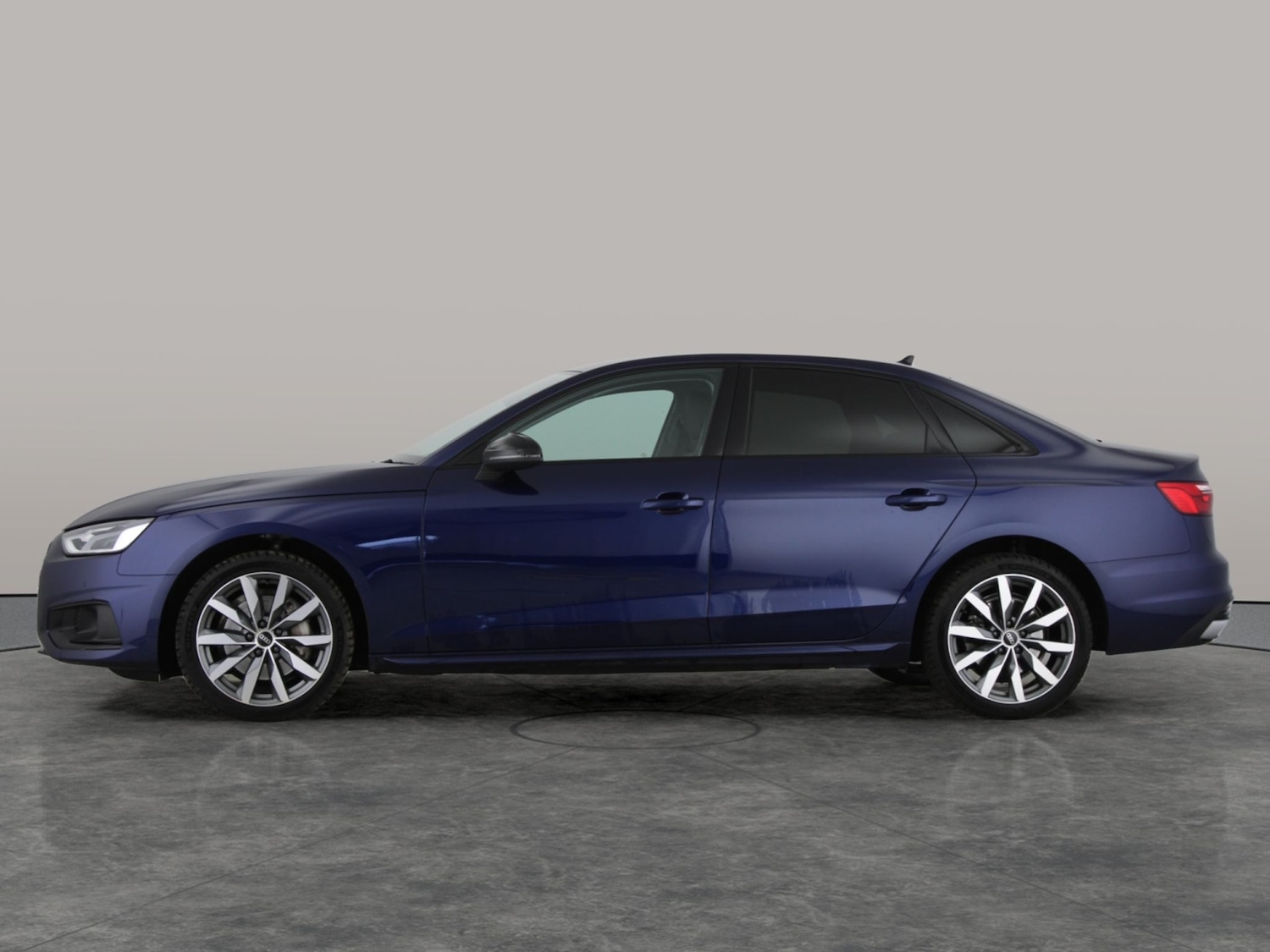 Used Audi A4 2022 for sale - 77802921: Photo 13