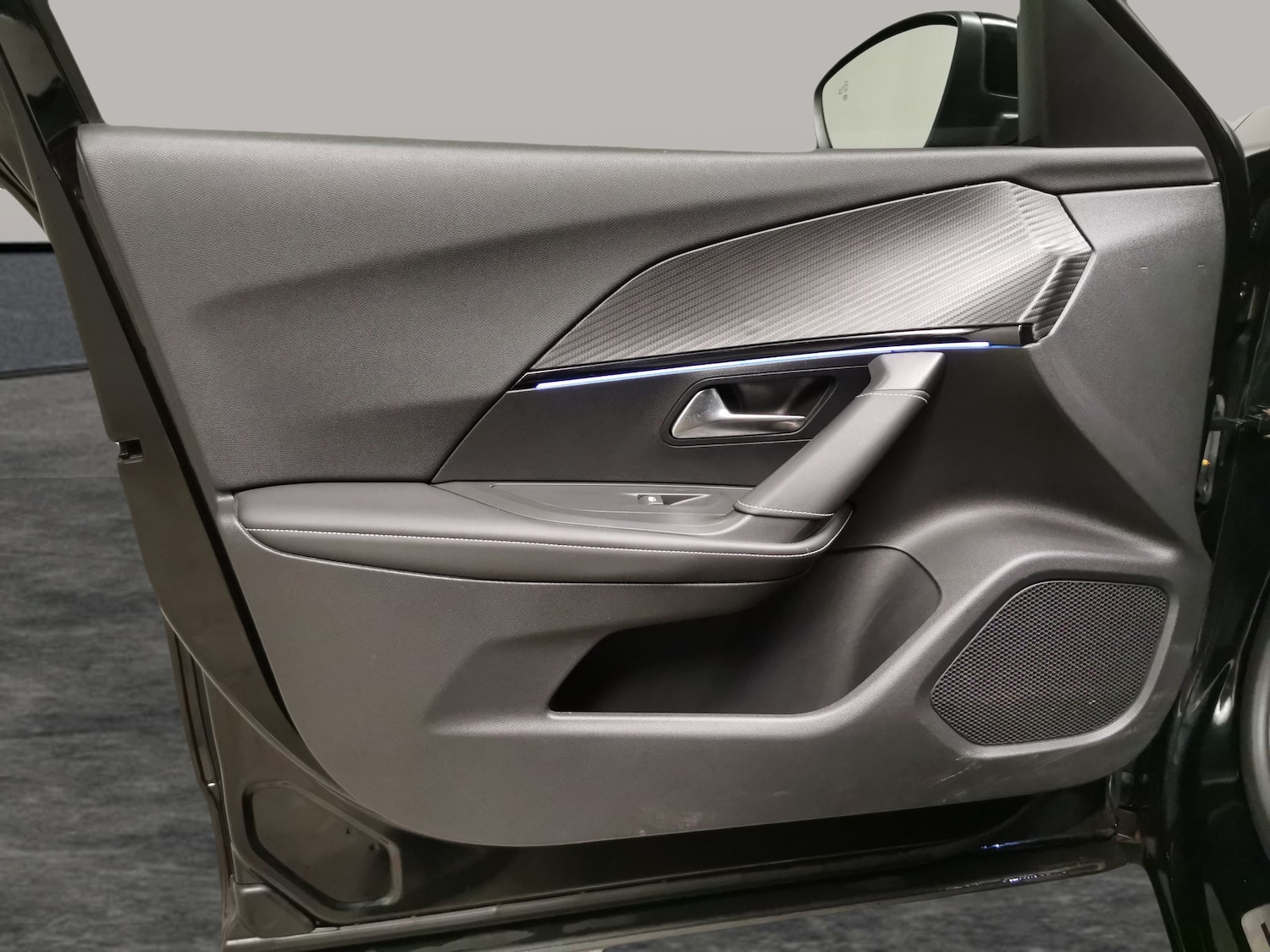 Used Peugeot 2008 2021 for sale - 78079289: Photo 28