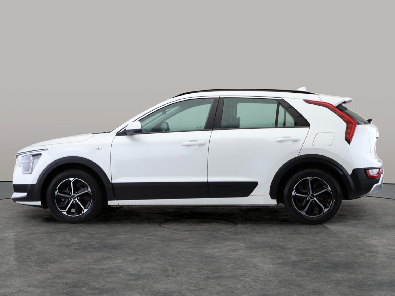 Used Kia Niro 2022 for sale - 77878075: Photo 9