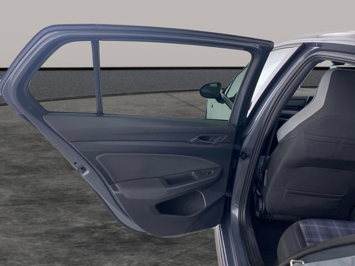 Used Volkswagen Golf 2021 for sale - 77136739: Photo 23