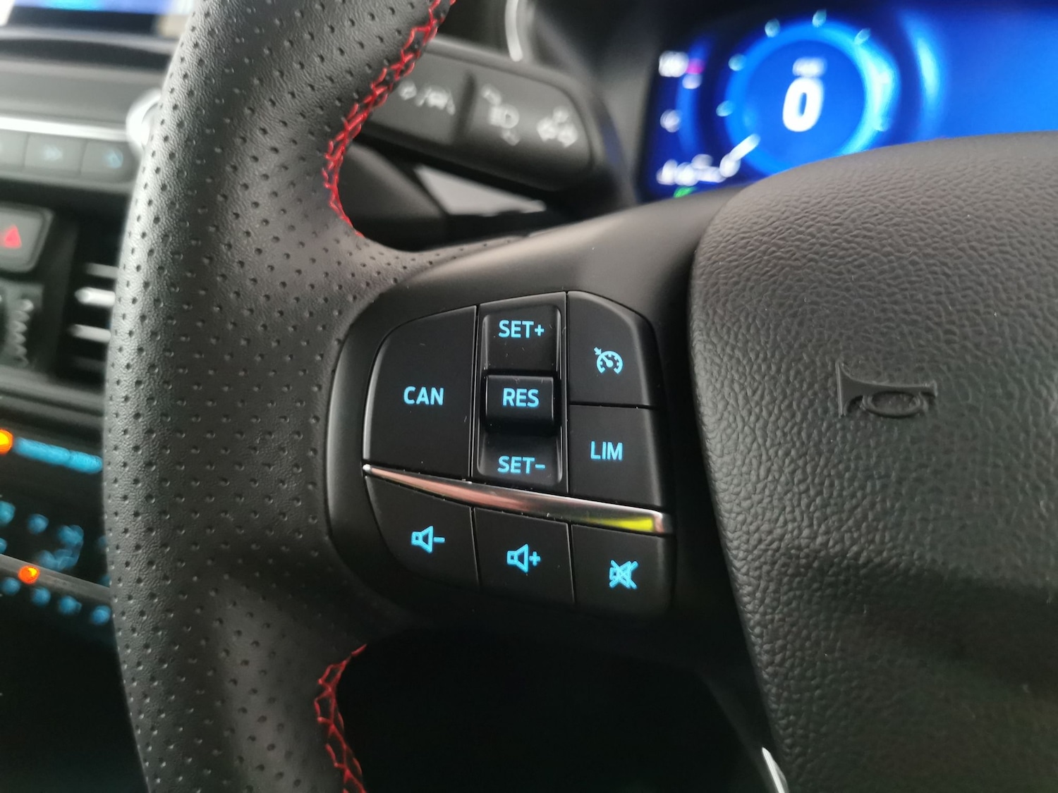 Used Ford Focus 2022 for sale - 77448123: Photo 19