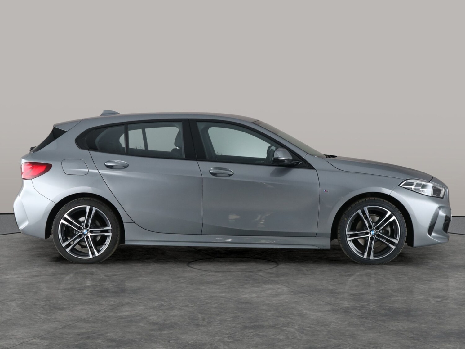 Used BMW 1 Series 2023 for sale - 76905775: Photo 8