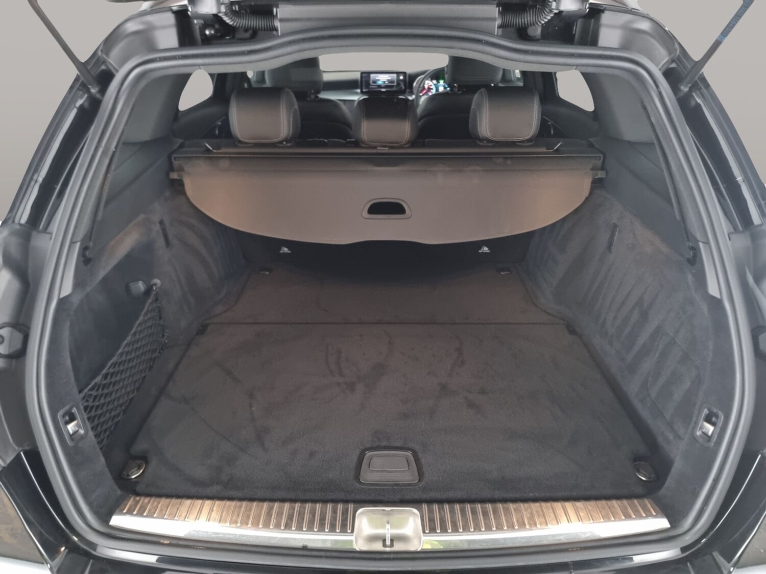 Used Mercedes-Benz C Class 2021 for sale - 77347347: Photo 37