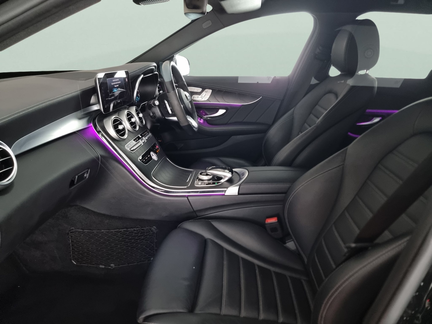 Used Mercedes-Benz C Class 2021 for sale - 77347347: Photo 4