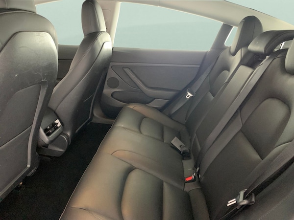 Used Tesla Model 3 2021 for sale - 76209791: Photo 32