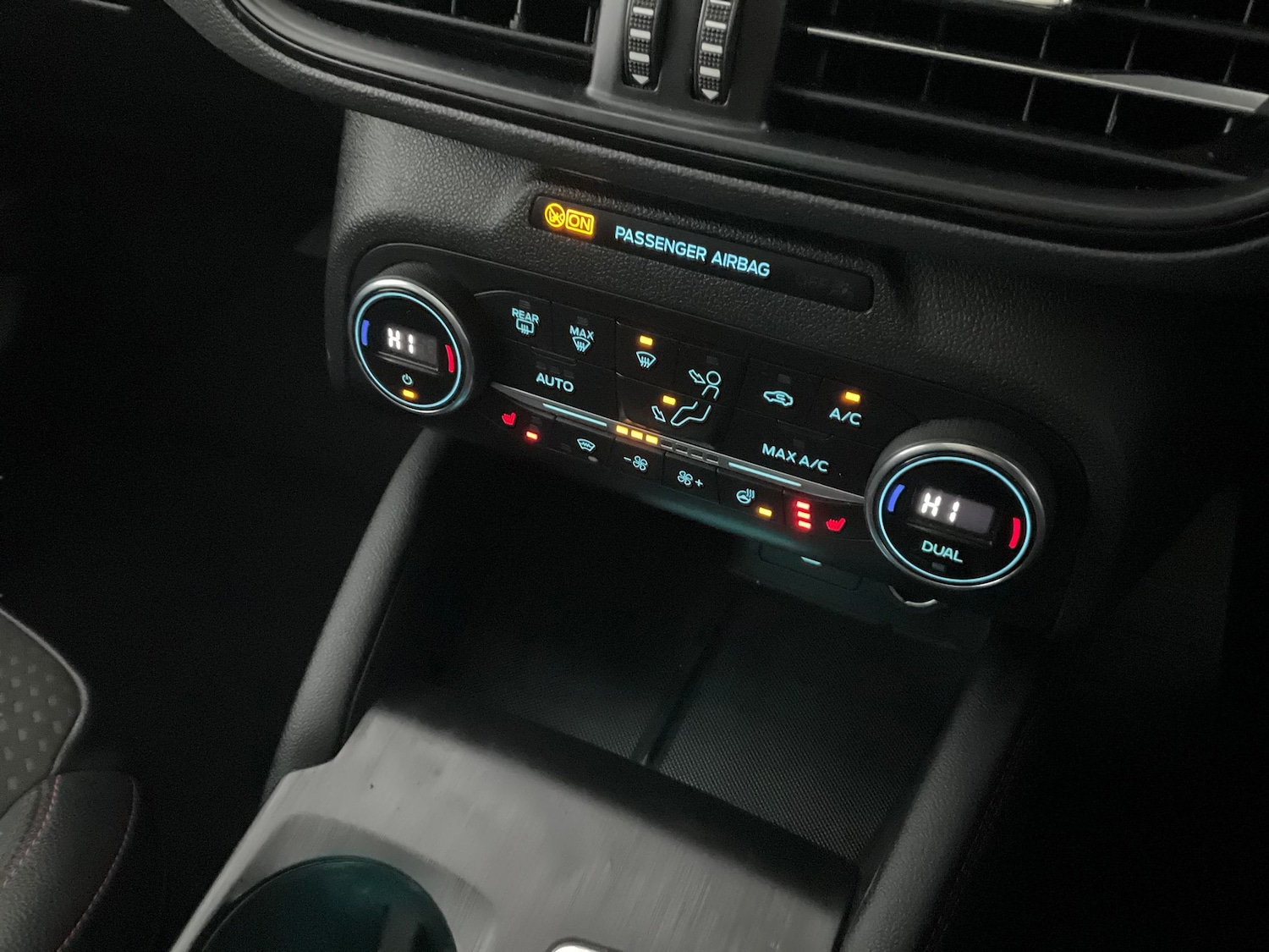 Used Ford Focus 2019 for sale - 76808119: Photo 24