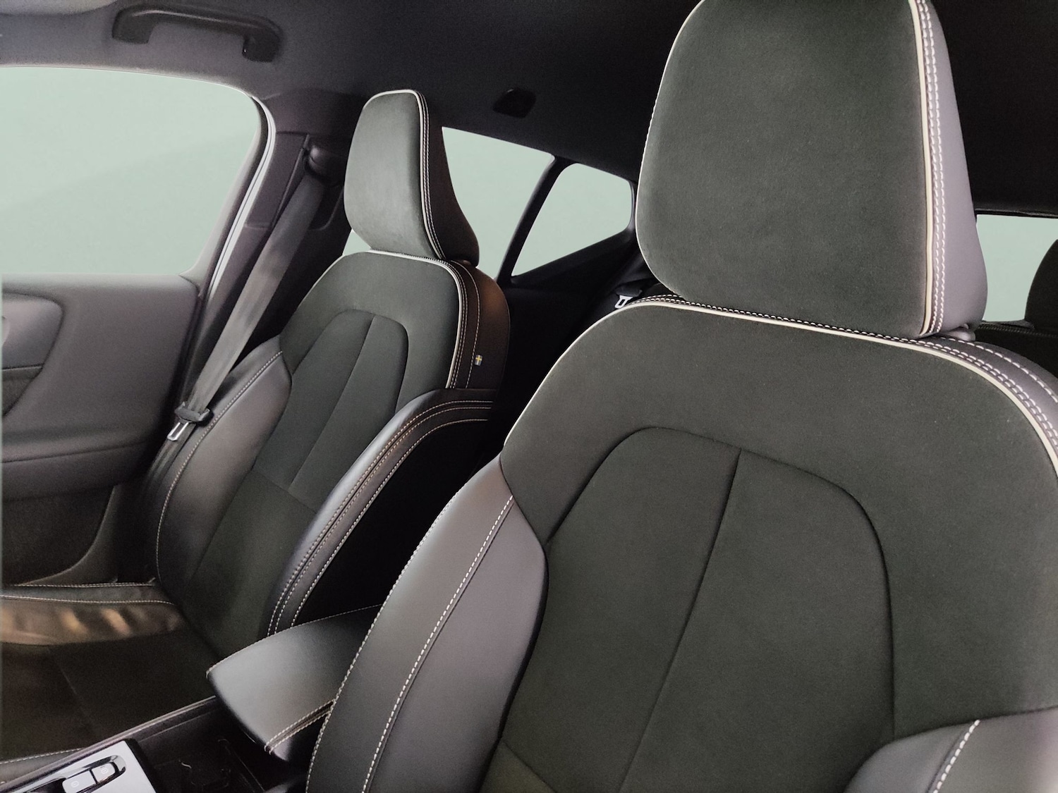 Used Volvo XC40 2022 for sale - 78199666: Photo 15