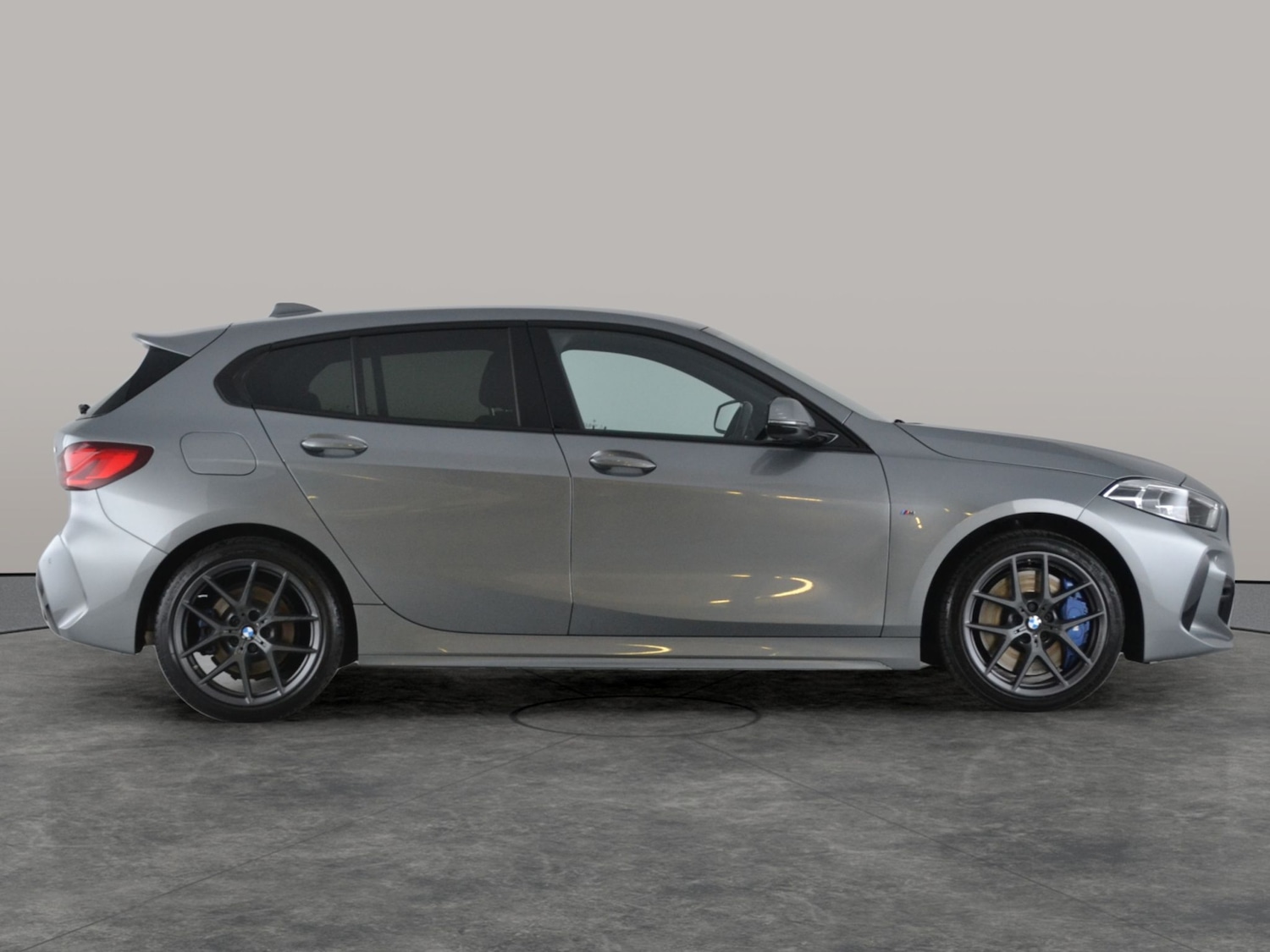 Used BMW 1 Series 2024 for sale - 76762951: Photo 11