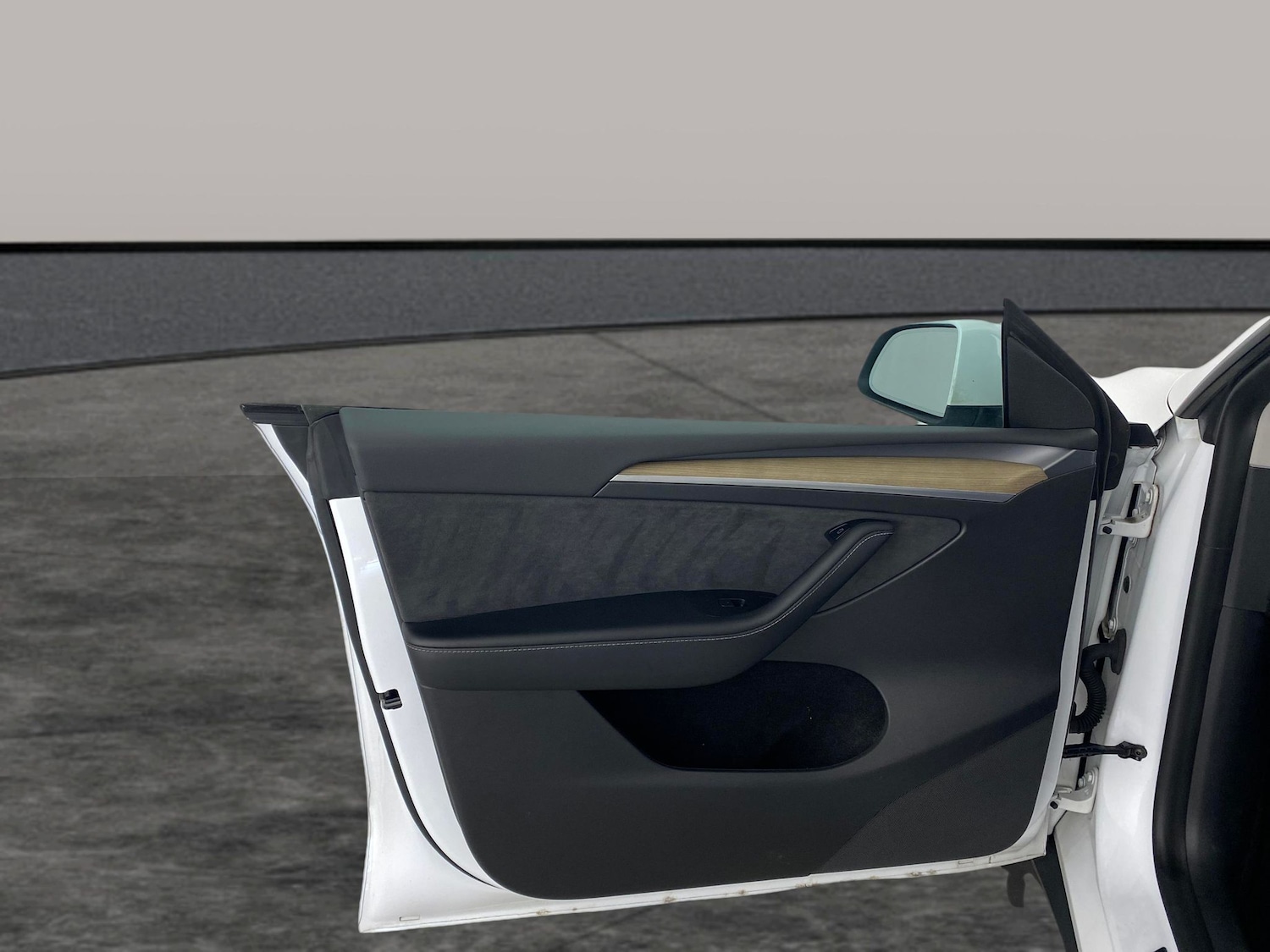 Used Tesla Model Y 2023 for sale - 78197871: Photo 24