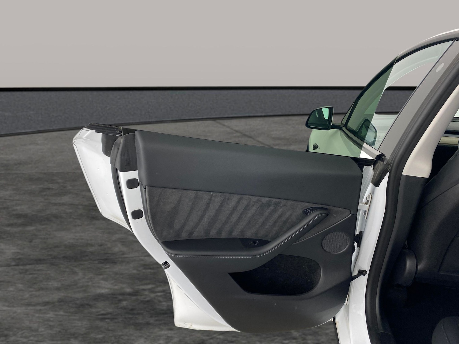 Used Tesla Model Y 2023 for sale - 78197871: Photo 25