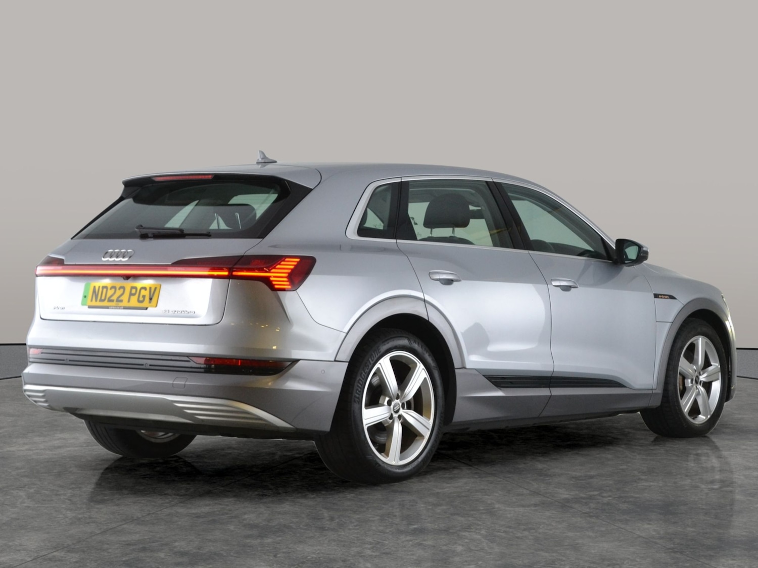 Used Audi e-tron 2022 for sale - 76515178: Photo 12