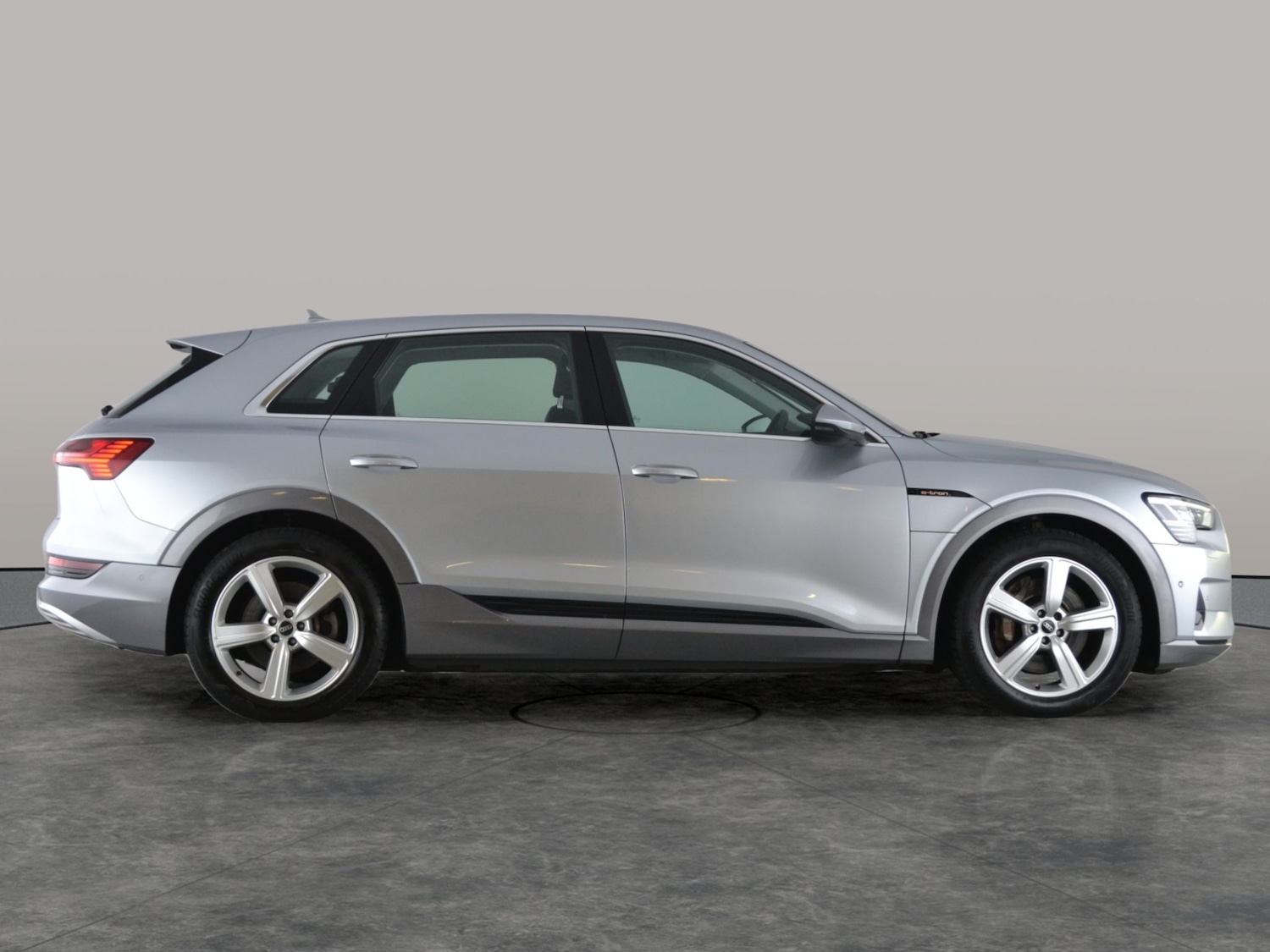 Used Audi e-tron 2022 for sale - 76515178: Photo 13