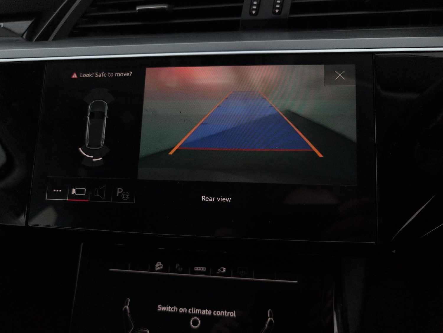 Used Audi e-tron 2022 for sale - 76515178: Photo 21