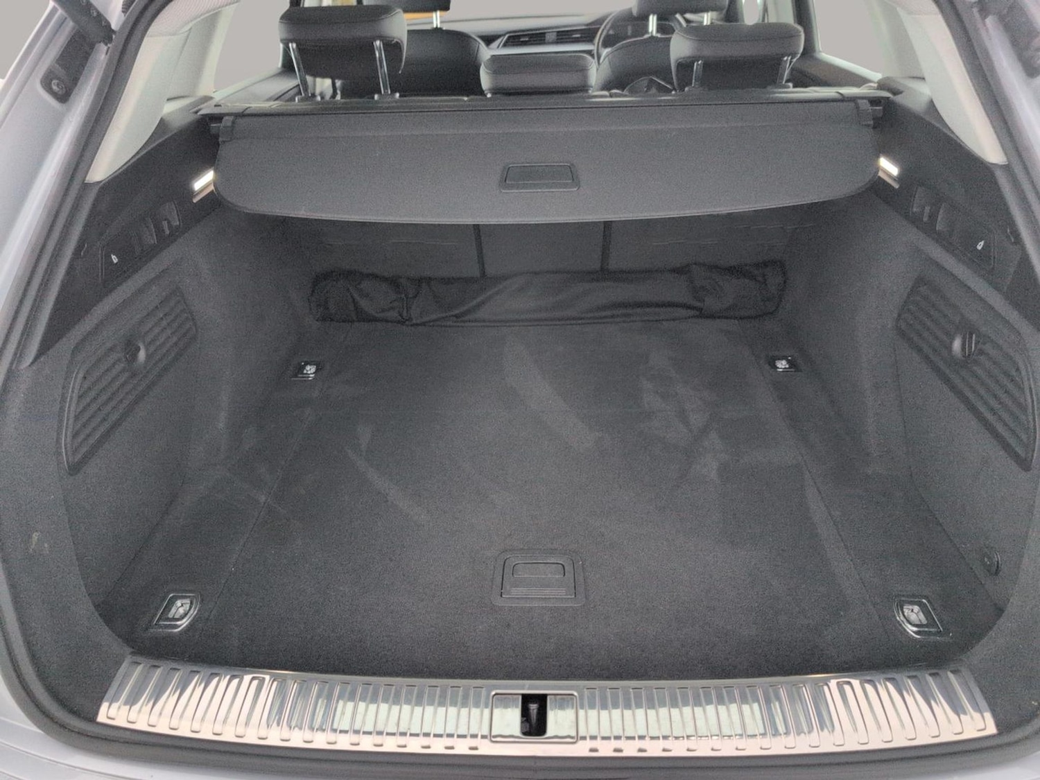 Used Audi e-tron 2022 for sale - 76515178: Photo 38