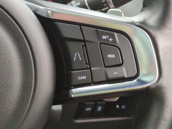 Used Jaguar F-Pace 2020 for sale - 76222468: Photo 31