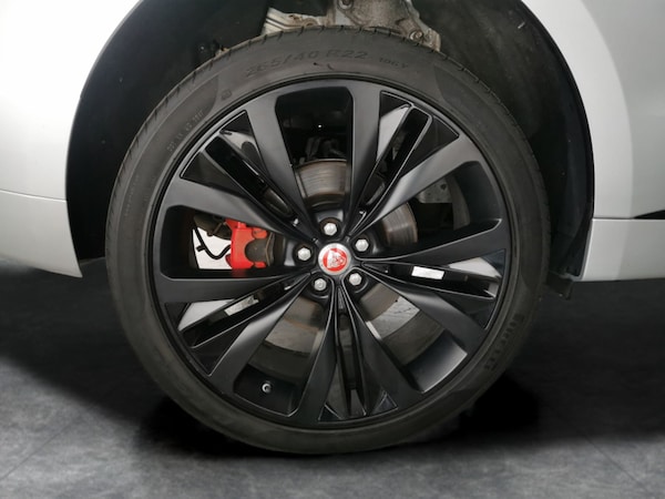 Used Jaguar F-Pace 2020 for sale - 76222468: Photo 38