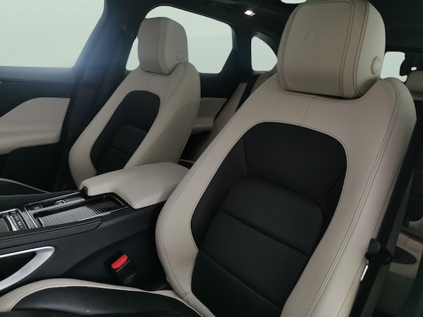 Used Jaguar F-Pace 2020 for sale - 76222468: Photo 9