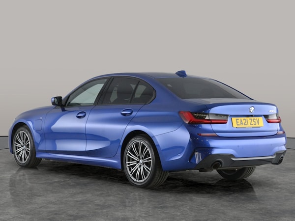 Used BMW 3 Series 2021 for sale - 76312727: Photo 11