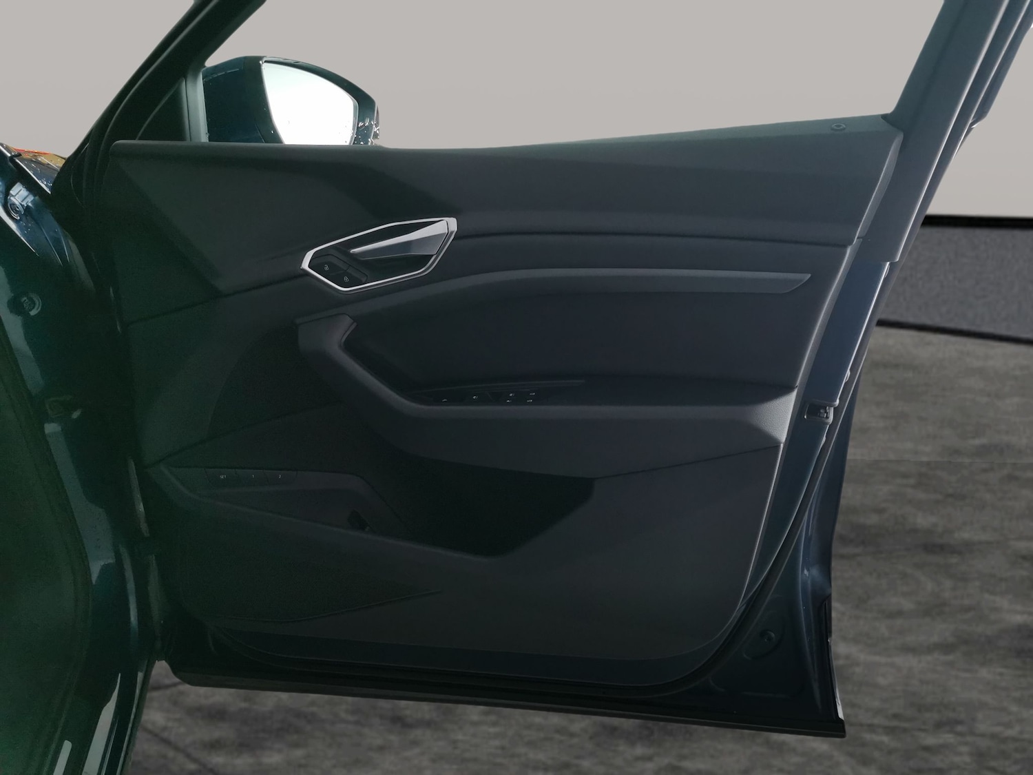 Used Audi e-tron 2020 for sale - 76792768: Photo 33