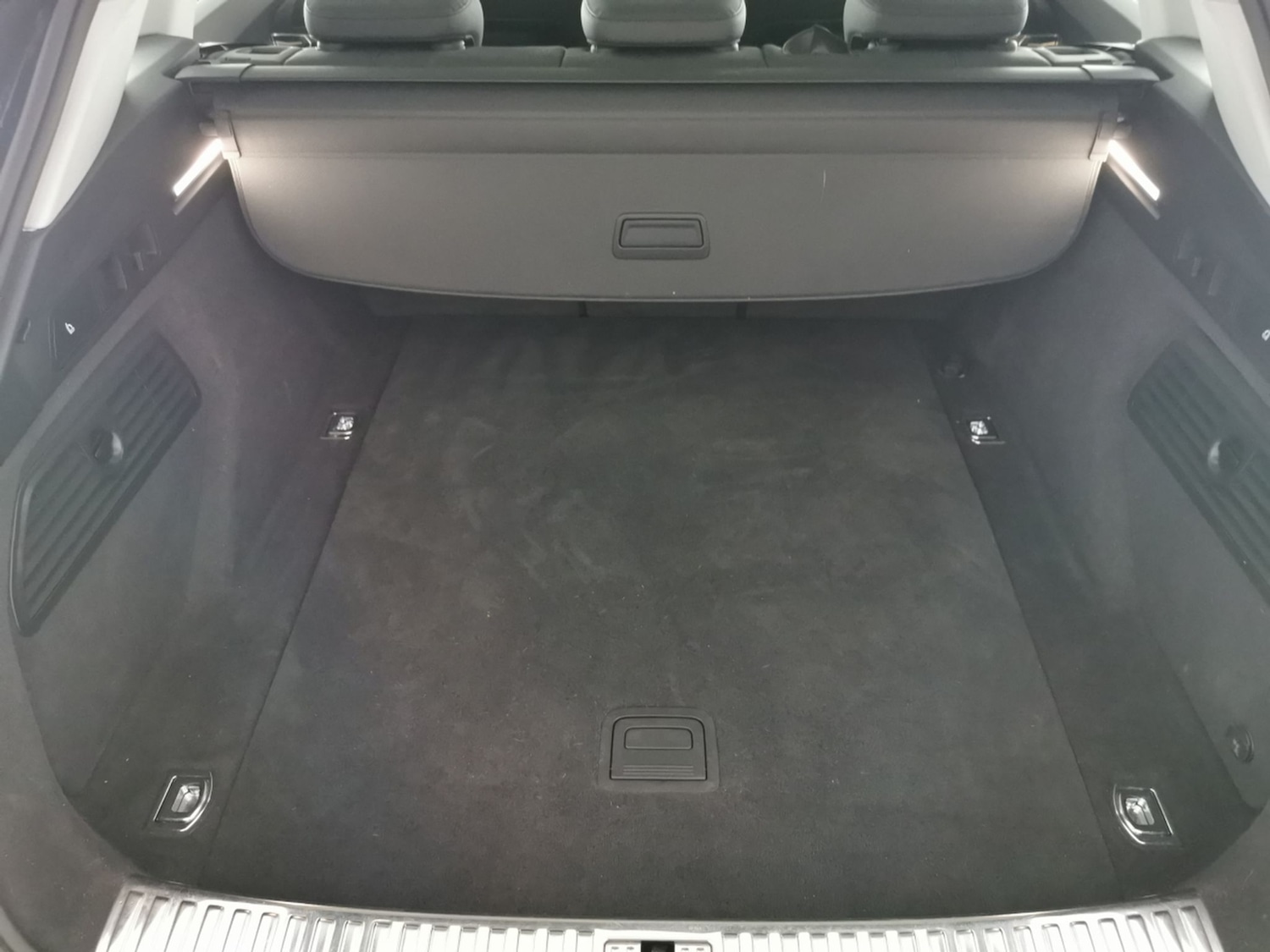 Used Audi e-tron 2020 for sale - 76792768: Photo 37